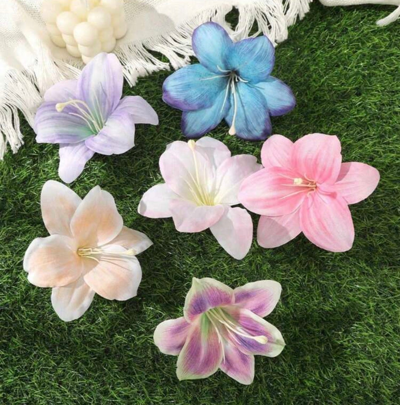 Flower hair clips