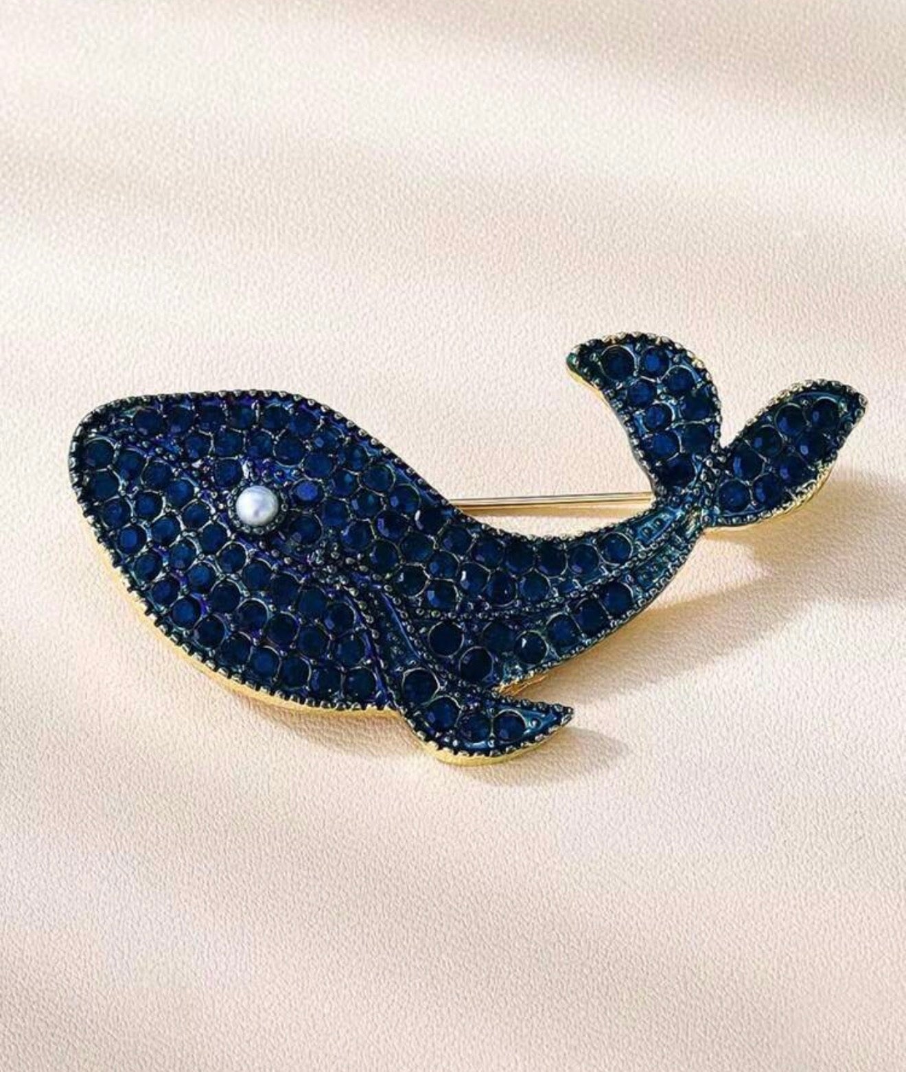 Navy dolphin pin